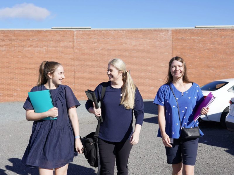 Emma Perry (Dietician), Anna Lawler (OT) and Courtney Honeywell (OT)(1)